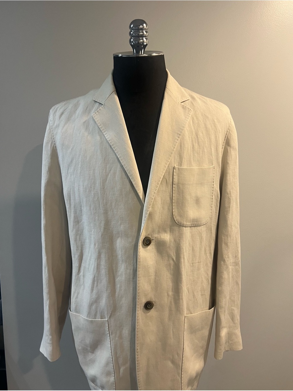 Light Beige Linen Tommy Bahama Blend Two-Button Blazer